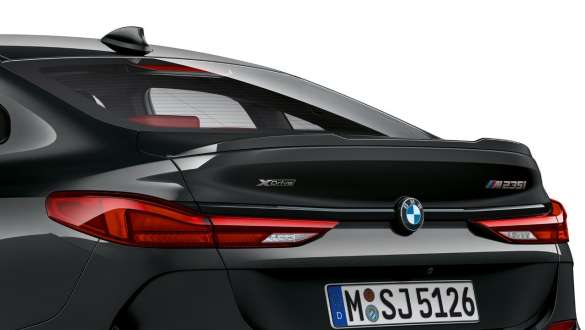 Задний спойлер М, BMW M235i xDrive Gran Coupe F44 Задний спойлер М, BMW M235i xDrive Gran Coupe F44, "Черный Сапфир металлик", вид сзади