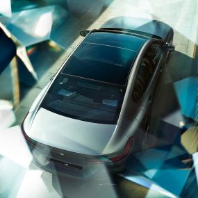 Панорамная стеклянная крыша BMW M850i xDrive Gran Coupe G16 Панорамная стеклянная крыша BMW M850i xDrive Gran Coupe G16 2019 МГ цвета Серебристо-синий Камень (металлик) из линейки BMW Individual, вид сверху