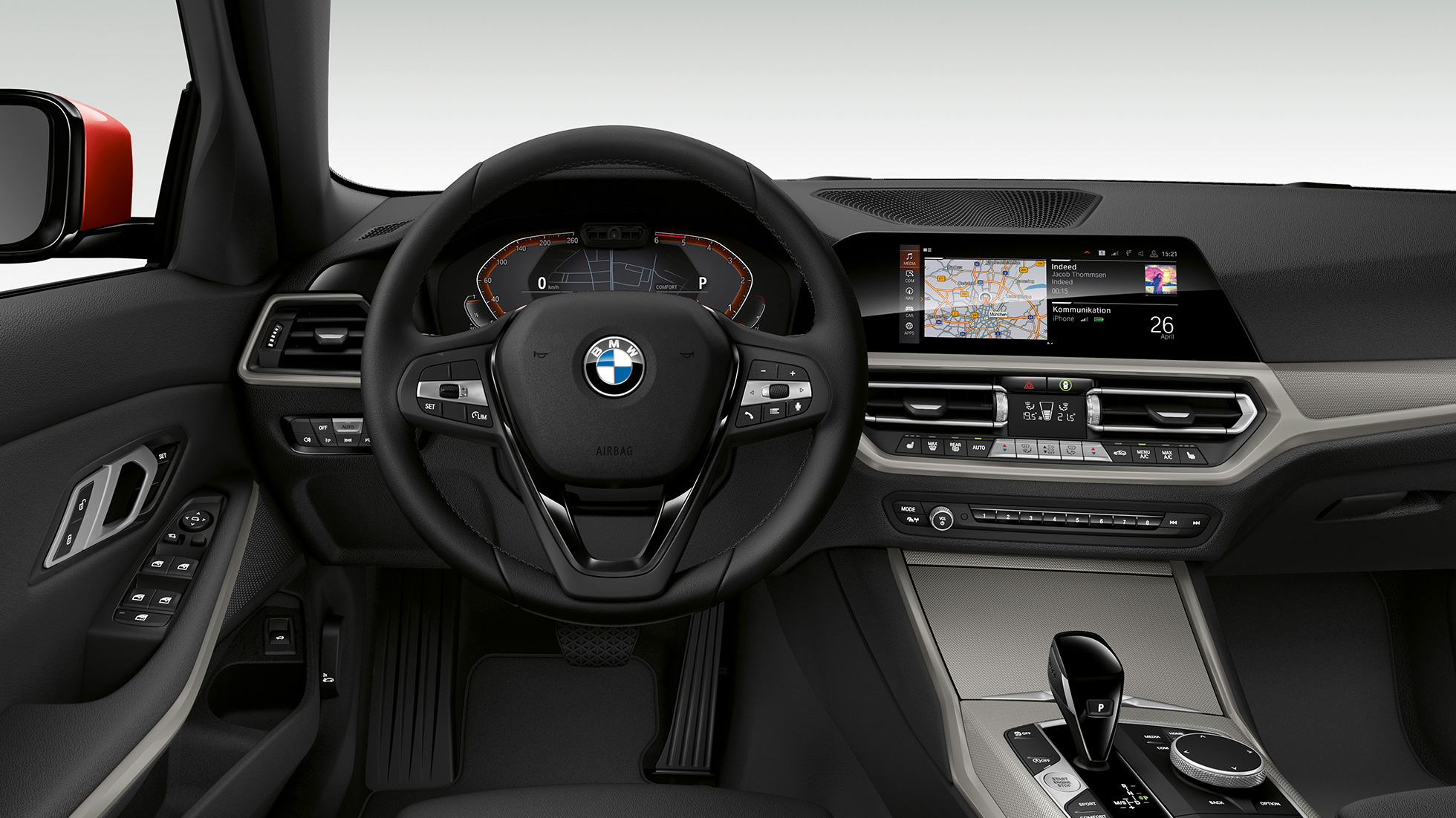 BMW 3 серии Седан, кабина Advantage. Вид спереди на кабину водителя седана BMW 3 серии Advantage крупным планом.