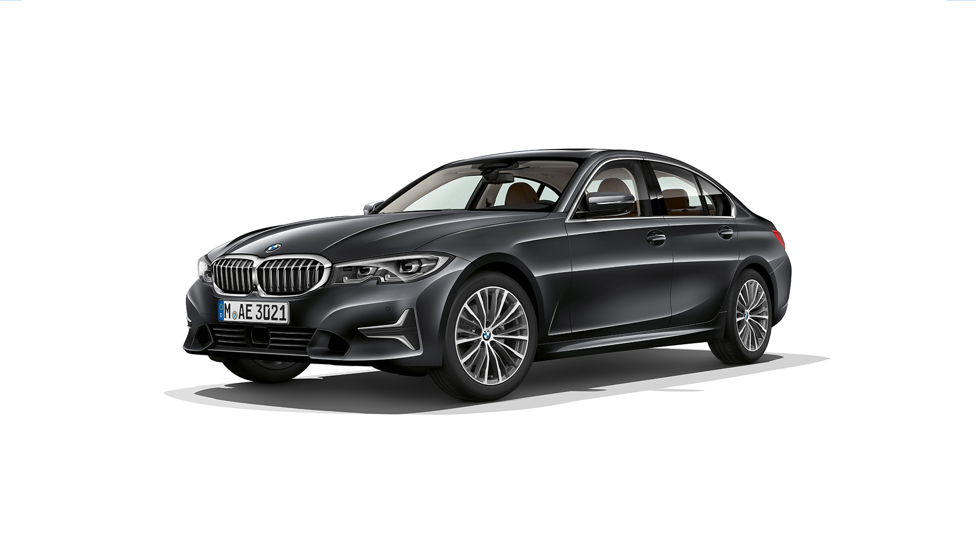 BMW 3 серии Седан, модель Luxury Line. Боковой снимок BMW 3 серии Седан Luxury Line.