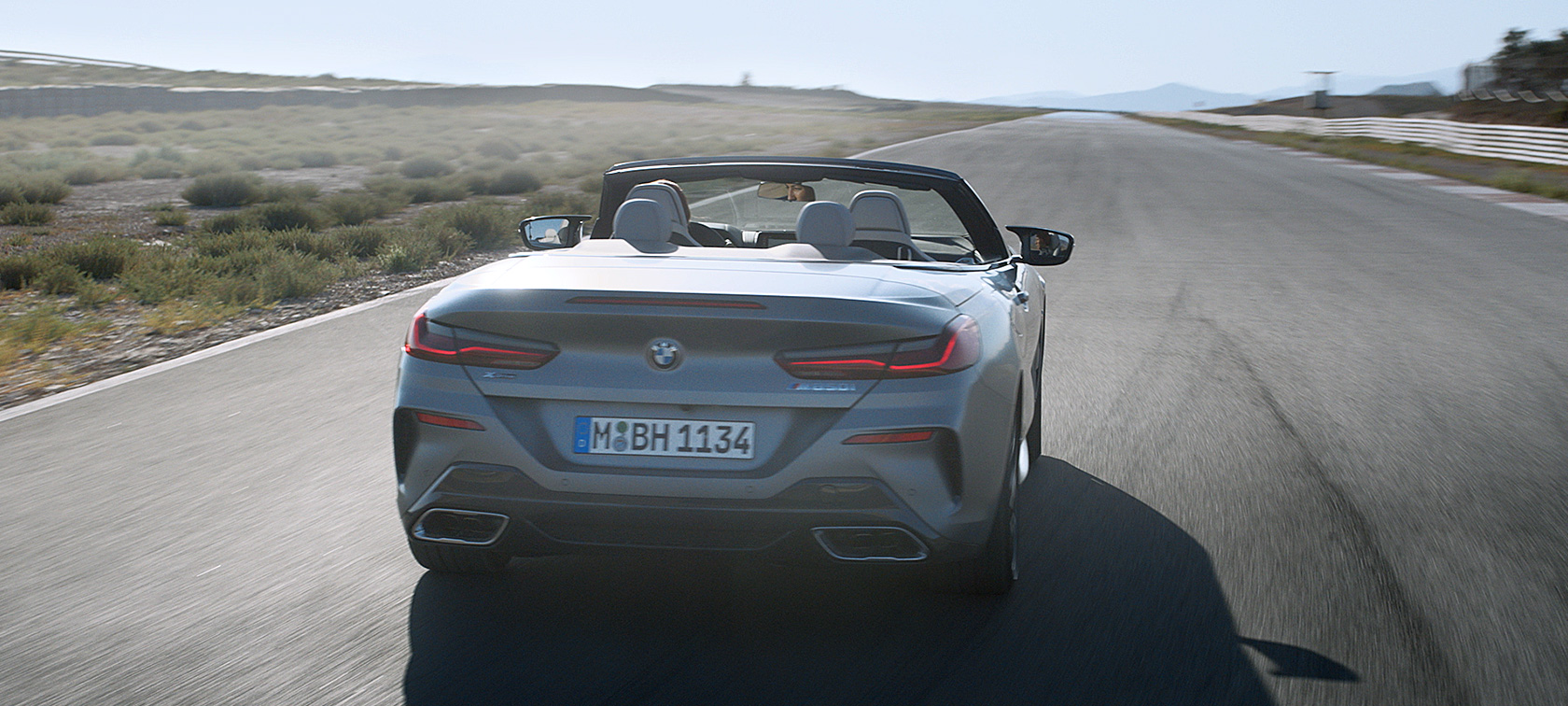 Динамика автомобиля BMW 8 серии Cabrio G14 LCI (рестайлинг 2022 года) Динамика автомобиля BMW 8 серии Cabrio G14 LCI (рестайлинг 2022 года)