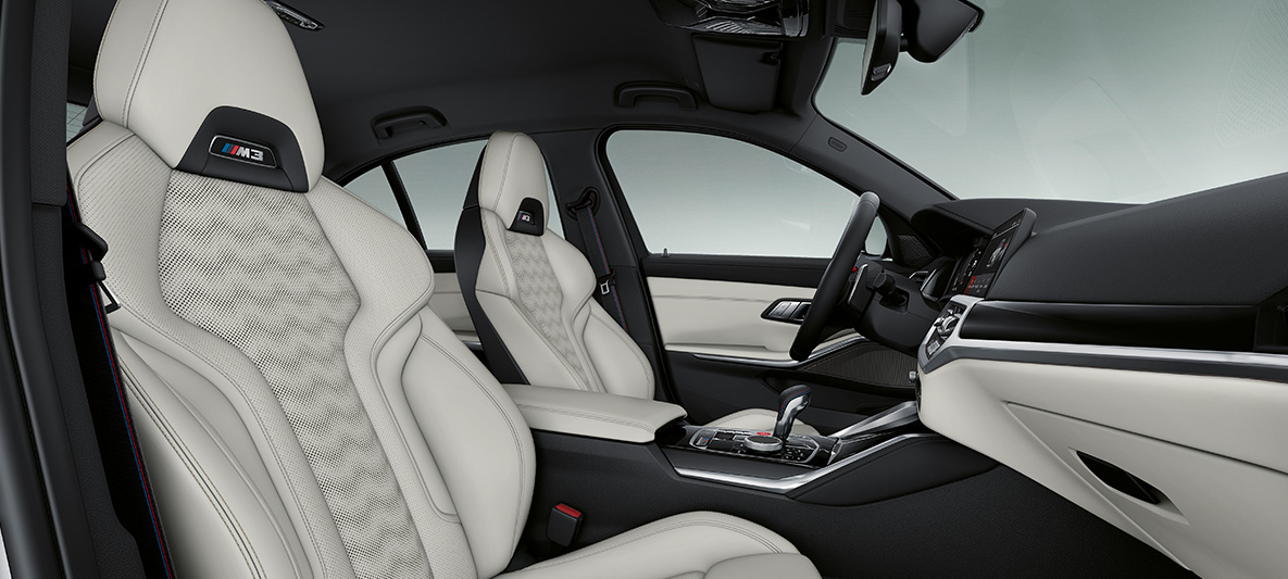 Салон BMW M4 Coupe 2020 G82, полная отделка кожей Merino BMW Individual цвета "Слоновая Кость" Салон BMW M4 Coupe G82 2020, полная отделка кожей Merino BMW Individual цвета "Слоновая Кость"