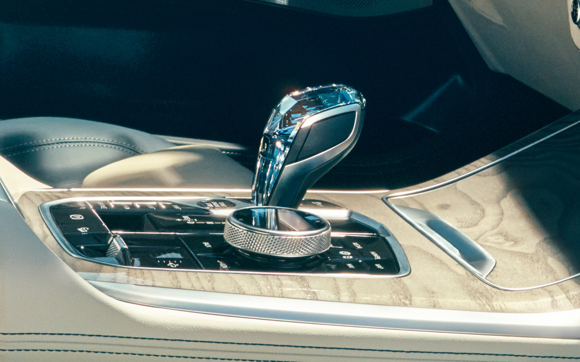 Отделка CraftedClarity BMW Х7 G07 2019 Отделка CraftedClarity BMW Х7 G07 2019