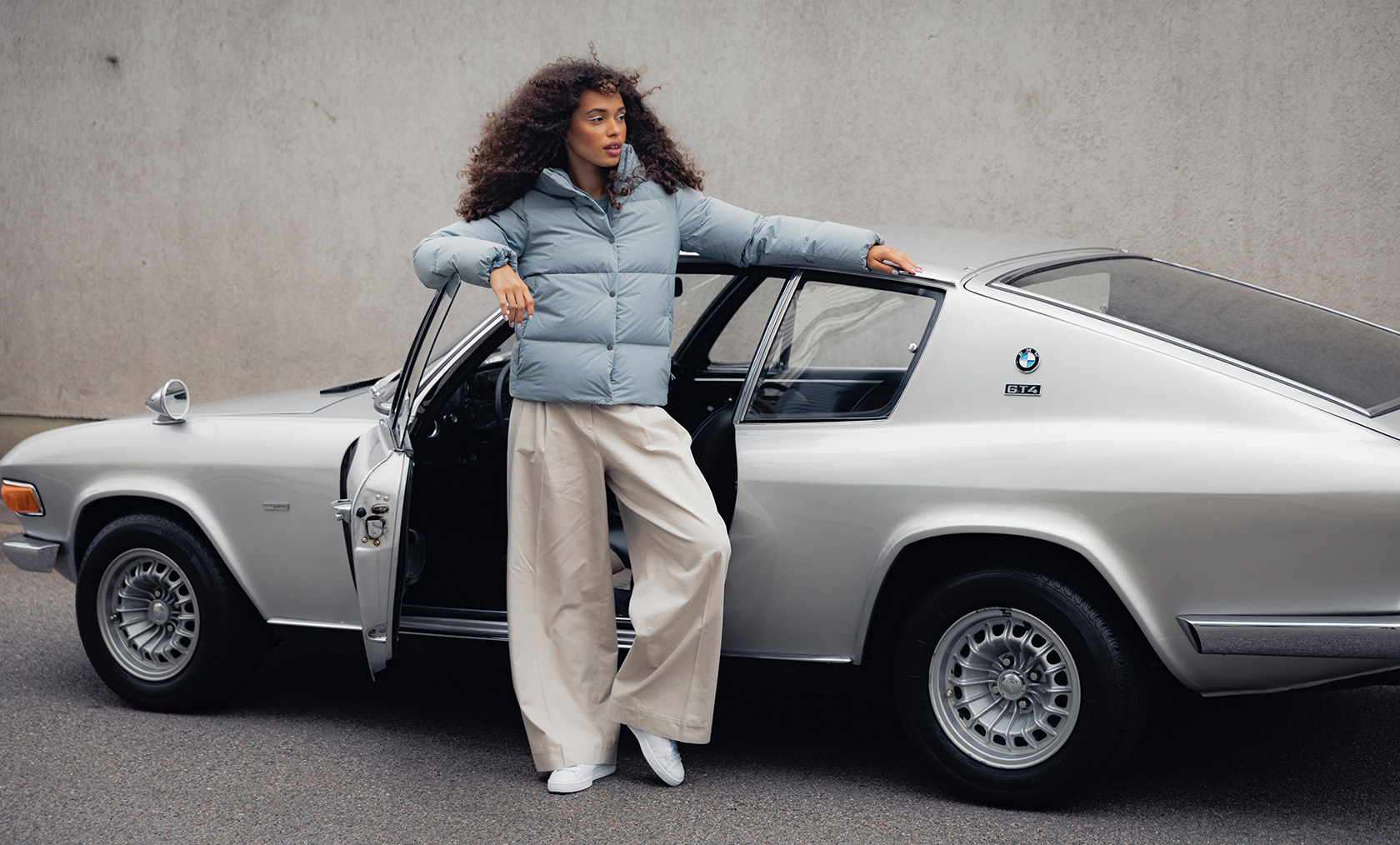 Каталог BMW Lifestyle 2023 Куртка-пуховик Goods with Freude Каталог BMW Lifestyle Куртка-пуховик Goods with Freude