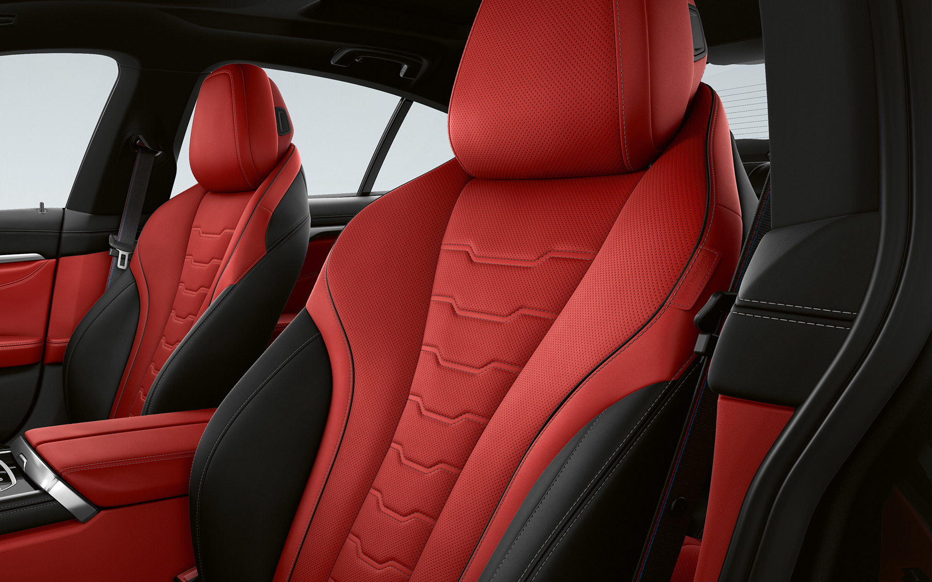 BMW Individual полная обивка мелкозернистой кожей Merino "Тартуфо" BMW Individual полная обивка мелкозернистой кожей Merino "Тартуфо"