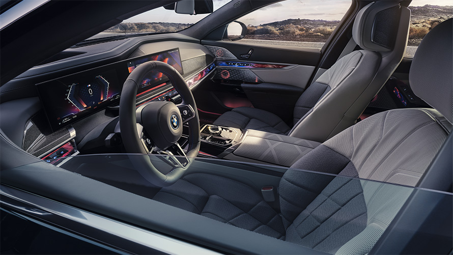 BMW Individual полная обивка мелкозернистой кожей Merino "Синий Фьорд"/"Черный"