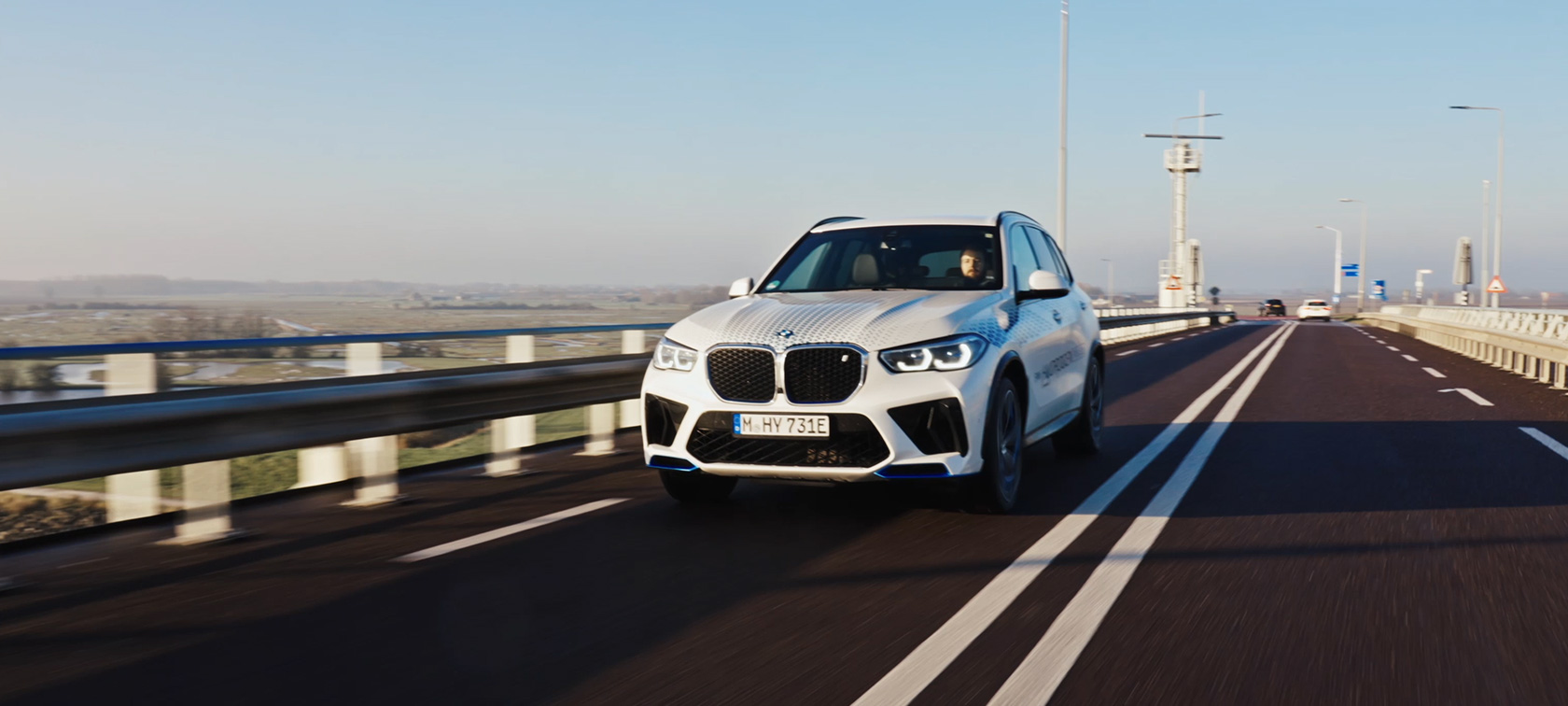 Видео BMW iX5 Hydrogen G05 FCEV BMW iX5 Hydrogen G05 FCEV, видео