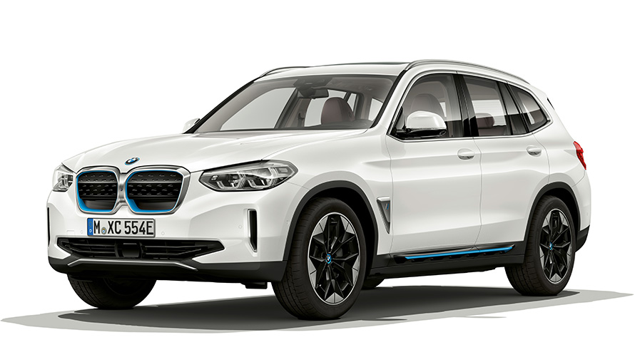 BMW iX3 в студии BMW iX3 в студии, вид спереди на три четверти