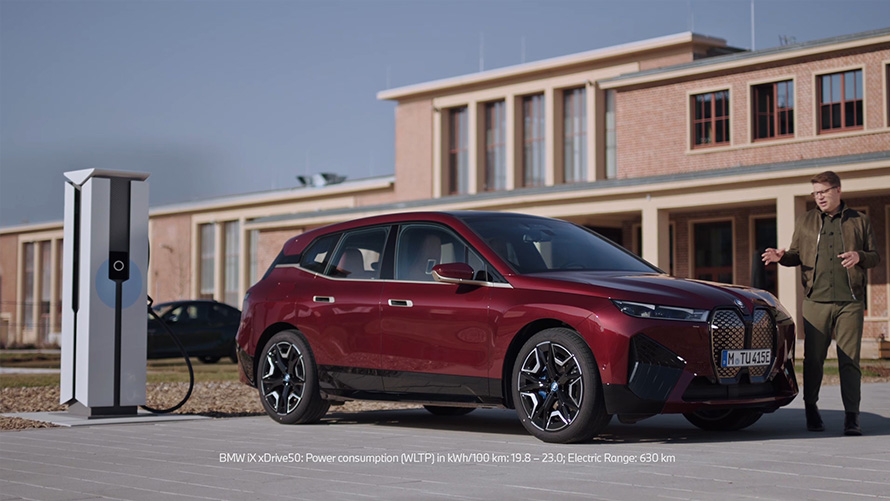 BMW electric cars BMW iX public charging with BMW Charging video