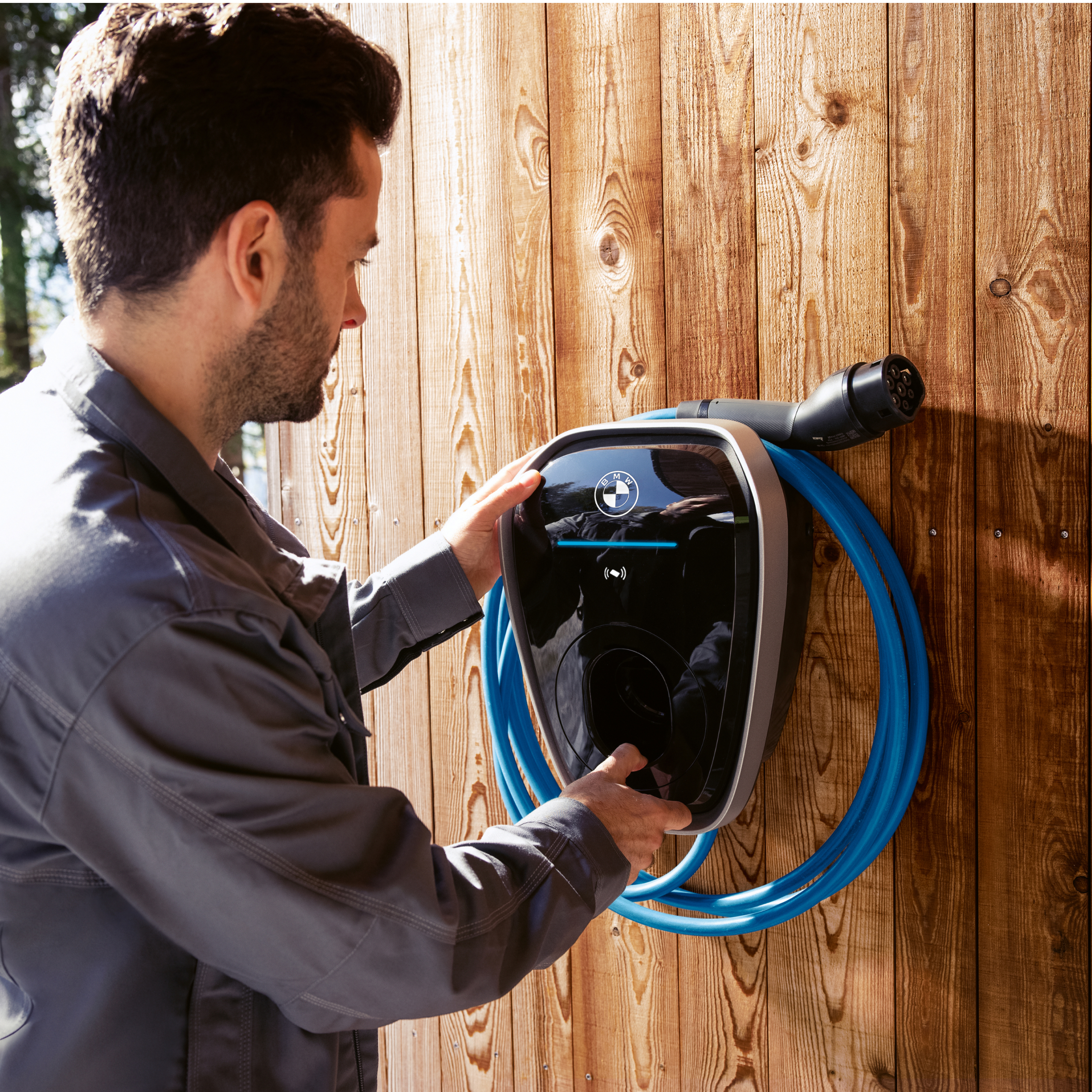 BMW Wallbox Plus услуги установки